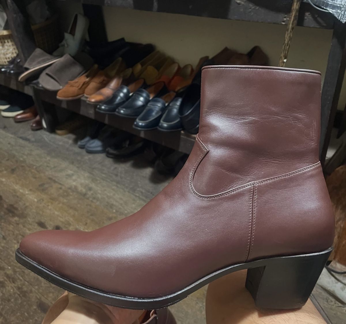 Brown side-zip ankle boot, block heel